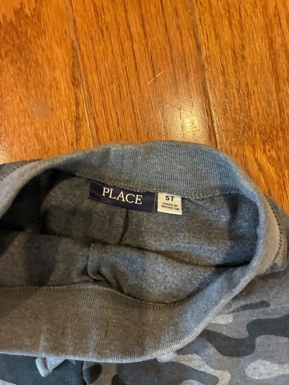 2 pair of boys sweatpants